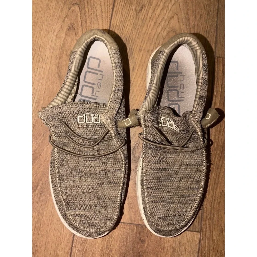 Hey Dude Wally Sox Men Size 9 Olive Green Khaki Knit Slip On Loafers